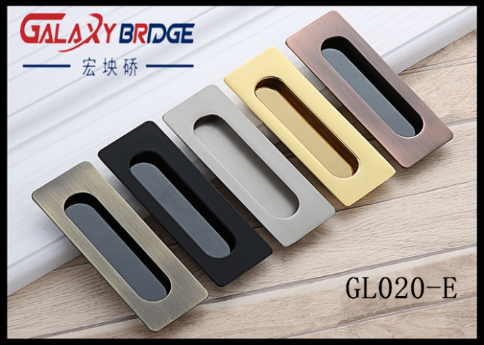 Helles Kaffee-Zink eingebeulte versunkene Tür-Zug-europäische