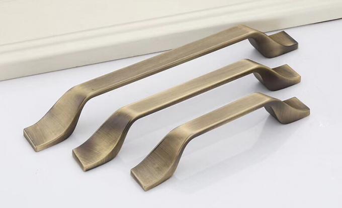 Moderne Küchenschrank-Griffe und Griff-amerikanische stilvolle