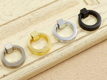 Goldbehandelt Retro- Ring-Zugchrom Doo schwarze einfache Möbel-Hardware-Installationen